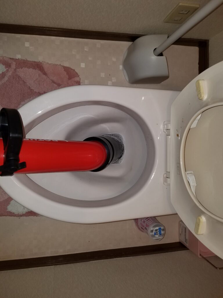 北九州市若松区でトイレのつまりを3980円で修理。 北九州のトイレつまり・水漏れ・トラブル【北九州の水道屋さん】
