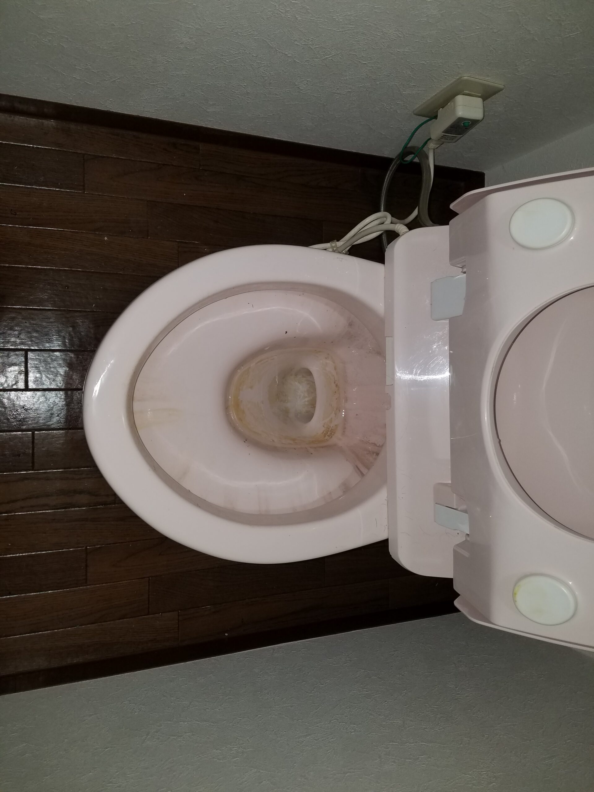 北九州市小倉南区でトイレのつまりを3980円で修理。 北九州のトイレつまり・水漏れ・トラブル【北九州の水道屋さん】